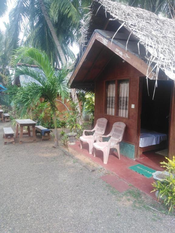 Blue Ocean Cabana Hotel Trincomalee Bagian luar foto