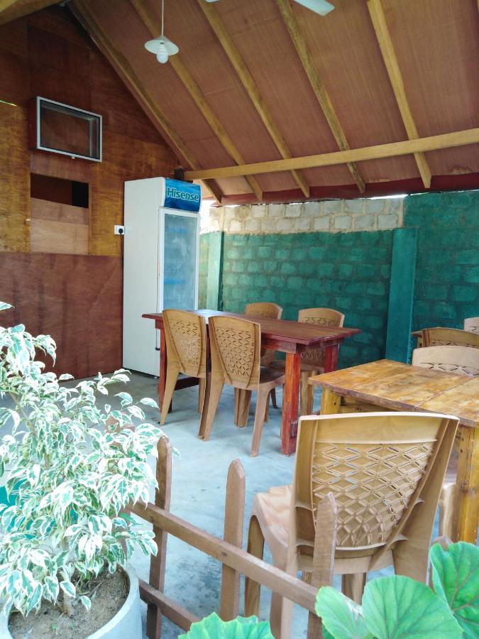 Blue Ocean Cabana Hotel Trincomalee Bagian luar foto
